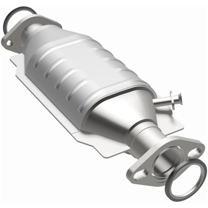 MagnaFlow Toyota Standard Grade Federal / EPA Compliant Direct-Fit Catalytic Converter 23889 Photo - out of package
