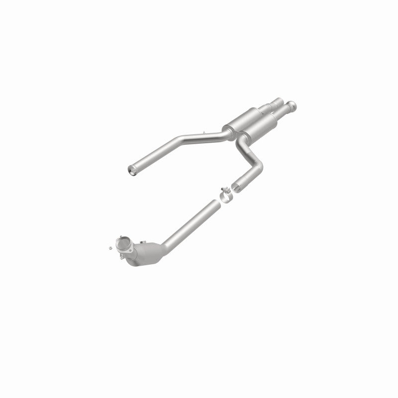 MagnaFlow Mercedes-Benz E400 OEM Grade Federal / EPA Compliant Direct-Fit Catalytic Converter 52996 360 Degree Image Set