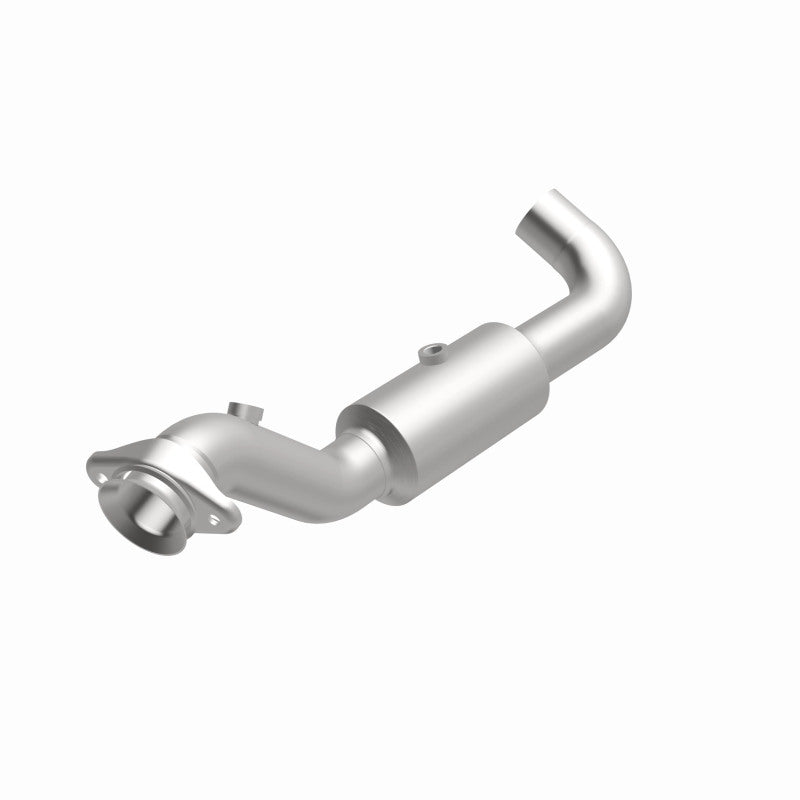 MagnaFlow Ford F-150 OEM Grade Federal / EPA Compliant Direct-Fit Catalytic Converter 21-465 360 Degree Image Set