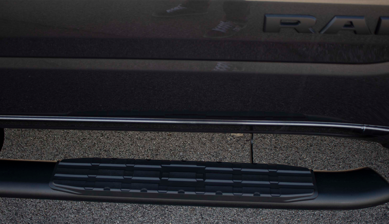 Fishbone Offroad 2019+ Chevrolet Silverado 1500 Double Cab Oval Side Steps - Black Textured FB21383 FB21383 Photo - lifestyle view