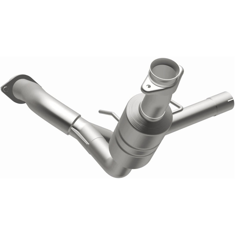 MagnaFlow California Grade CARB Compliant Direct-Fit Catalytic Converter 5551418 Photo - out of package