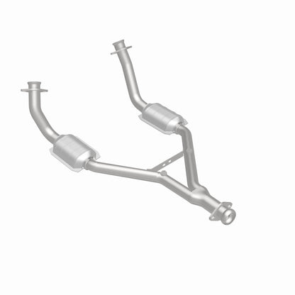 MagnaFlow Ford Mustang Standard Grade Federal / EPA Compliant Direct-Fit Catalytic Converter 23340 360 Degree Image Set