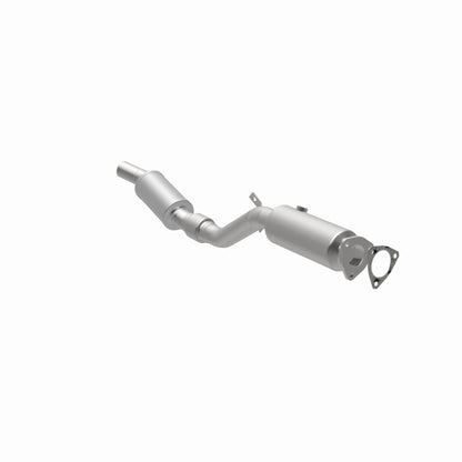 MagnaFlow Audi A4 Quattro HM Grade Federal / EPA Compliant Direct-Fit Catalytic Converter 24139 360 Degree Image Set