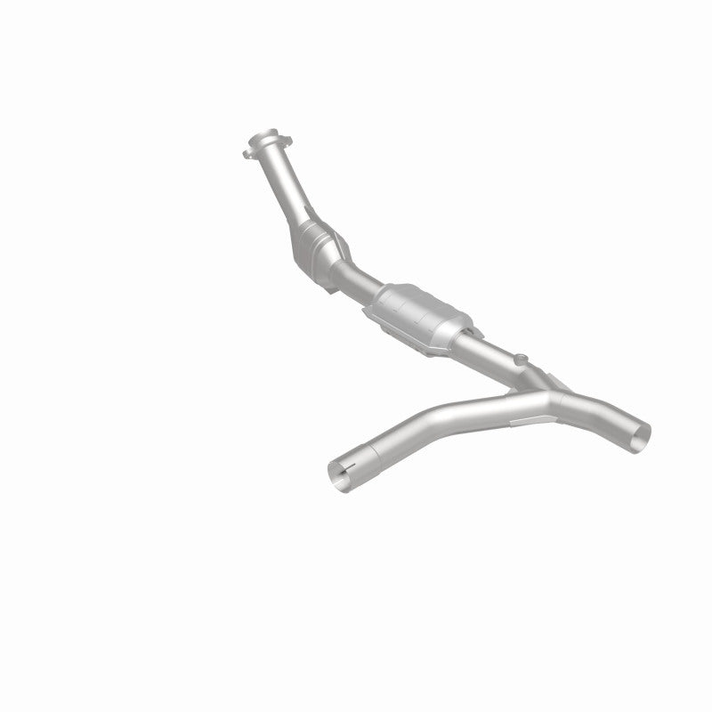 MagnaFlow Ford HM Grade Federal / EPA Compliant Direct-Fit Catalytic Converter 93322 360 Degree Image Set
