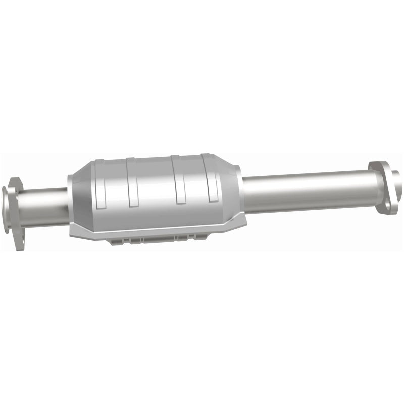 MagnaFlow Suzuki Sidekick Standard Grade Federal / EPA Compliant Direct-Fit Catalytic Converter 22619 Photo - out of package