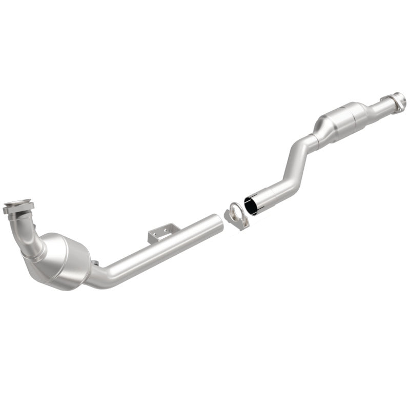 MagnaFlow Mercedes-Benz California Grade CARB Compliant Direct-Fit Catalytic Converter 454037 Photo - Primary