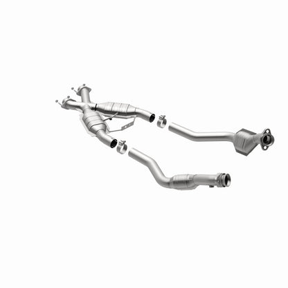 MagnaFlow Ford Mustang Standard Grade Federal / EPA Compliant Direct-Fit Catalytic Converter 93333 360 Degree Image Set