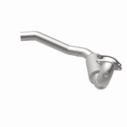 MagnaFlow OEM Grade Federal / EPA Compliant Direct-Fit Catalytic Converter 21-603 360 Degree Image Set