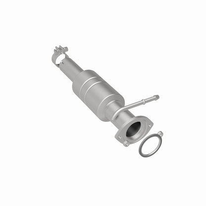 MagnaFlow Toyota Highlander OEM Grade Federal / EPA Compliant Direct-Fit Catalytic Converter 52207 360 Degree Image Set