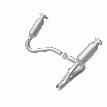 MagnaFlow Dodge Durango California Grade CARB Compliant Direct-Fit Catalytic Converter 4551832 360 Degree Image Set