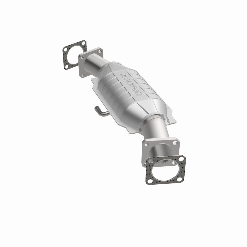 MagnaFlow Chevrolet Standard Grade Federal / EPA Compliant Direct-Fit Catalytic Converter 93426 360 Degree Image Set
