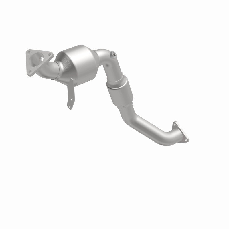 MagnaFlow OEM Grade Federal / EPA Compliant Direct-Fit Catalytic Converter 52585 360 Degree Image Set