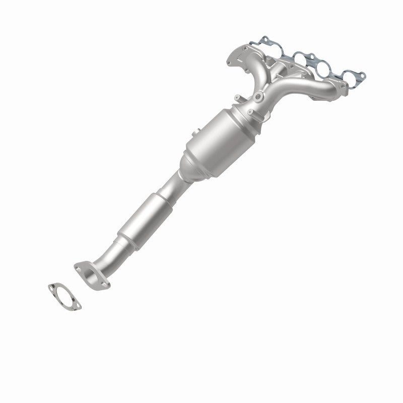MagnaFlow Ford Focus California Grade CARB Compliant Manifold Catalytic Converter 5531052 360 Degree Image Set