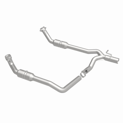 MagnaFlow Ford OEM Grade Federal / EPA Compliant Direct-Fit Catalytic Converter 52294 360 Degree Image Set