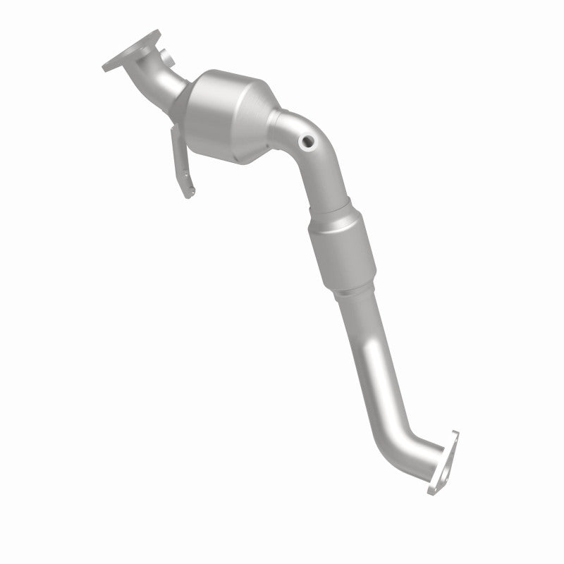 MagnaFlow OEM Grade Federal / EPA Compliant Direct-Fit Catalytic Converter 52585 360 Degree Image Set