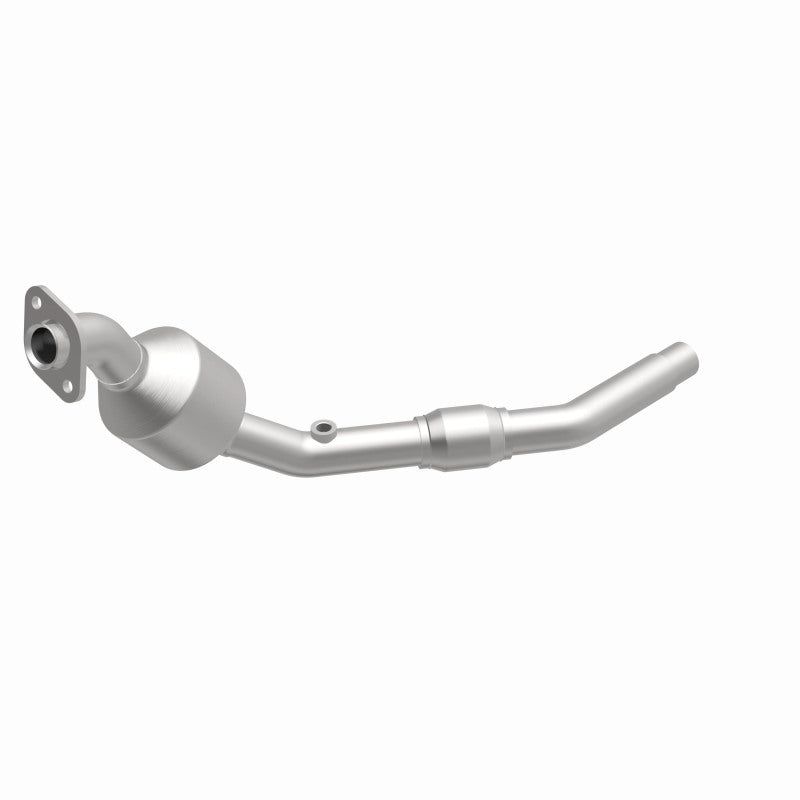 MagnaFlow Land Rover Freelander HM Grade Federal / EPA Compliant Direct-Fit Catalytic Converter 24128 360 Degree Image Set