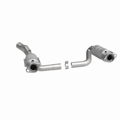 MagnaFlow HM Grade Federal / EPA Compliant Direct-Fit Catalytic Converter 24398 360 Degree Image Set