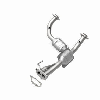 MagnaFlow HM Grade Federal / EPA Compliant Direct-Fit Catalytic Converter 24470 360 Degree Image Set