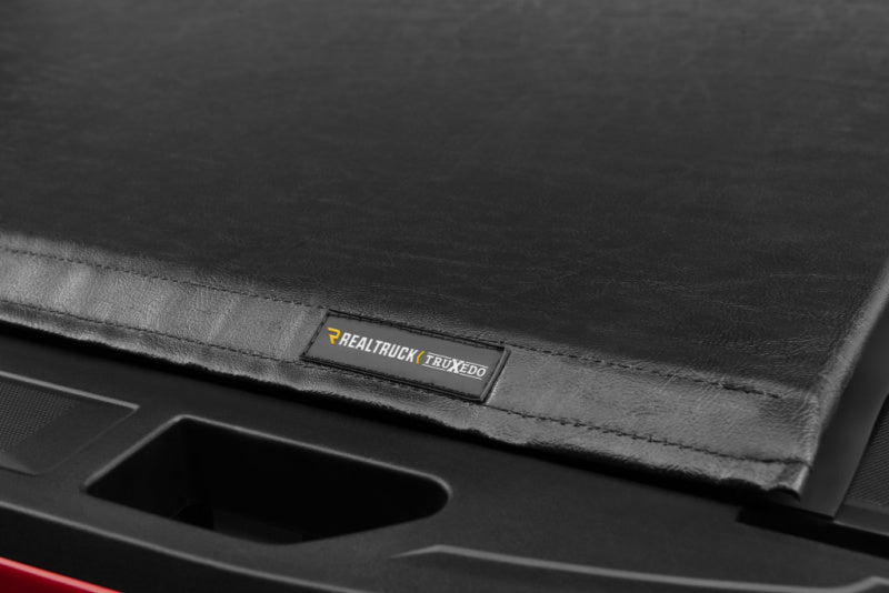 Truxedo Lo Pro 15-18 GM Sierra/Silverado 1500/2500/3500 8' Bed 572201 Photo - Close Up