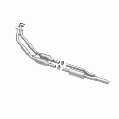 MagnaFlow Audi TT Quattro OEM Grade Federal / EPA Compliant Direct-Fit Catalytic Converter 49716 360 Degree Image Set