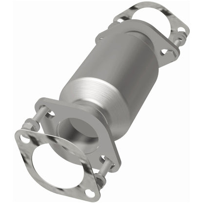 MagnaFlow Kia Spectra California Grade CARB Compliant Direct-Fit Catalytic Converter 5571858 Photo - out of package