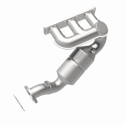 MagnaFlow BMW 528i HM Grade Federal / EPA Compliant Manifold Catalytic Converter 50466 360 Degree Image Set