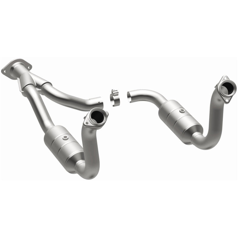 MagnaFlow Ford California Grade CARB Compliant Direct-Fit Catalytic Converter 5451760 Photo - out of package