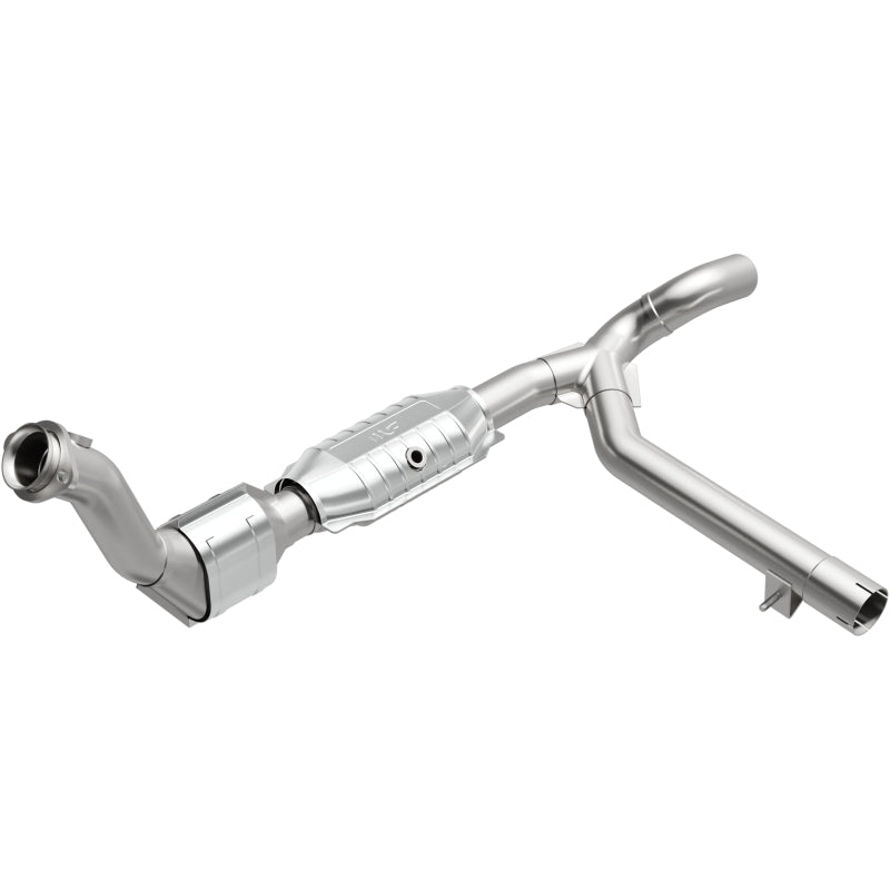 MagnaFlow Ford Expedition OEM Grade Federal / EPA Compliant Direct-Fit Catalytic Converter 51116 Photo - Primary