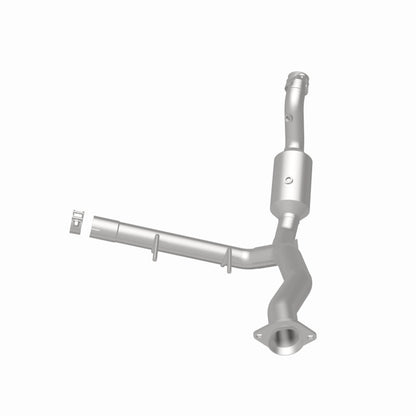 MagnaFlow Ford F-150 OEM Grade Federal / EPA Compliant Direct-Fit Catalytic Converter 21-475 360 Degree Image Set