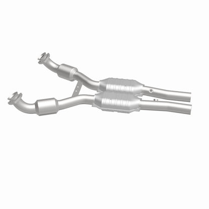 MagnaFlow Chevrolet Corvette OEM Grade Federal / EPA Compliant Direct-Fit Catalytic Converter 51460 360 Degree Image Set