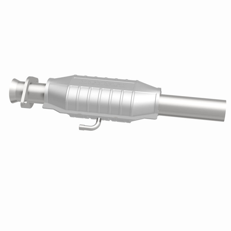 MagnaFlow Standard Grade Federal / EPA Compliant Direct-Fit Catalytic Converter 23452 360 Degree Image Set