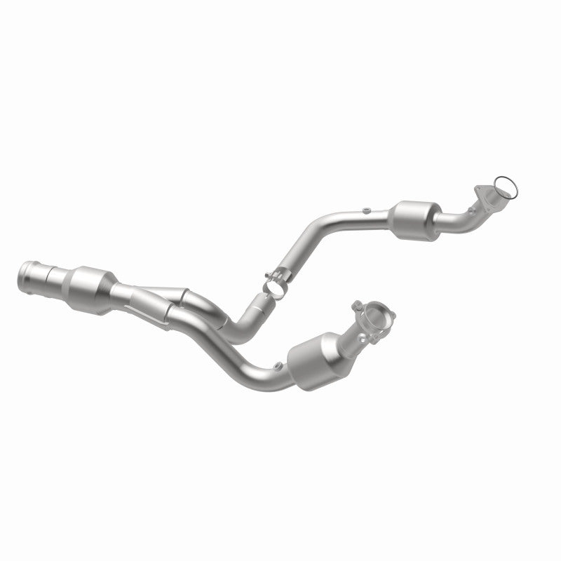 MagnaFlow OEM Grade Federal / EPA Compliant Direct-Fit Catalytic Converter 52616 360 Degree Image Set