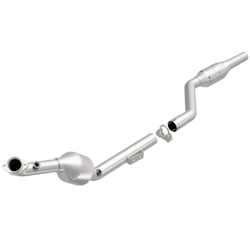 MagnaFlow Mercedes-Benz California Grade CARB Compliant Direct-Fit Catalytic Converter 444315 Photo - Primary