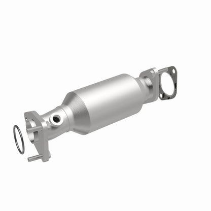 MagnaFlow OEM Grade Federal / EPA Compliant Direct-Fit Catalytic Converter 52668 360 Degree Image Set