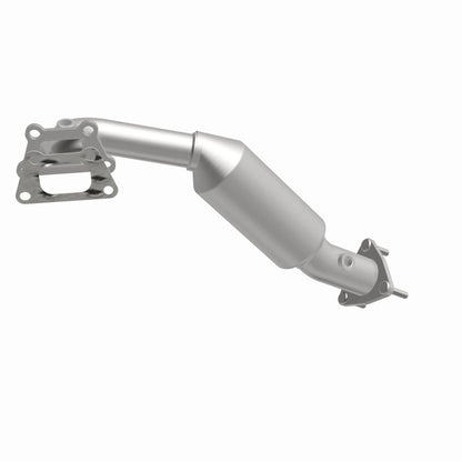 MagnaFlow California Grade CARB Compliant Direct-Fit Catalytic Converter 5582611 360 Degree Image Set