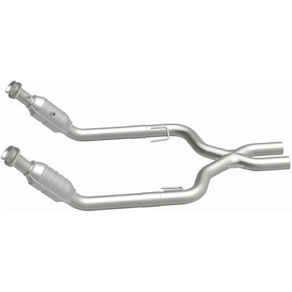 MagnaFlow Ford Mustang OEM Grade Federal / EPA Compliant Direct-Fit Catalytic Converter 49239 Photo - out of package
