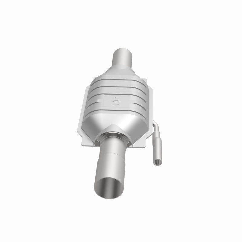 MagnaFlow Dodge HM Grade Federal / EPA Compliant Direct-Fit Catalytic Converter 95220 360 Degree Image Set