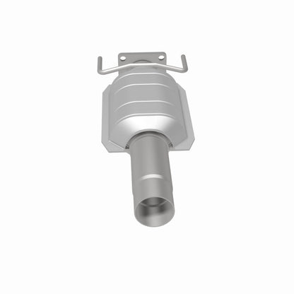 MagnaFlow Saturn Standard Grade Federal / EPA Compliant Direct-Fit Catalytic Converter 23448 360 Degree Image Set