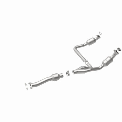 MagnaFlow OEM Grade Federal / EPA Compliant Direct-Fit Catalytic Converter 52134 360 Degree Image Set