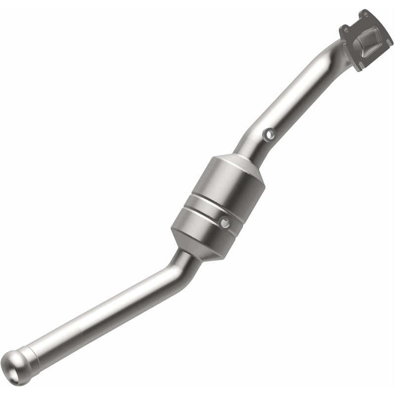 MagnaFlow California Grade CARB Compliant Direct-Fit Catalytic Converter 5551723 Photo - out of package
