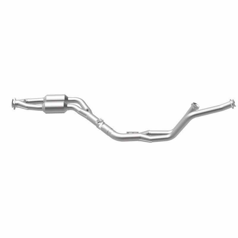 MagnaFlow Mercedes-Benz HM Grade Federal / EPA Compliant Direct-Fit Catalytic Converter 23580 360 Degree Image Set
