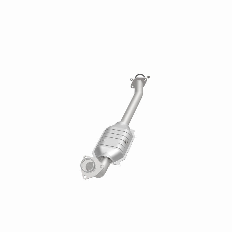 MagnaFlow Toyota Sequoia HM Grade Federal / EPA Compliant Direct-Fit Catalytic Converter 24481 360 Degree Image Set