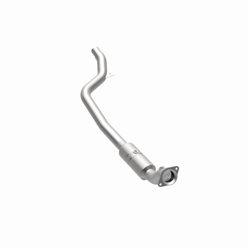 MagnaFlow OEM Grade Federal / EPA Compliant Direct-Fit Catalytic Converter 52100 360 Degree Image Set