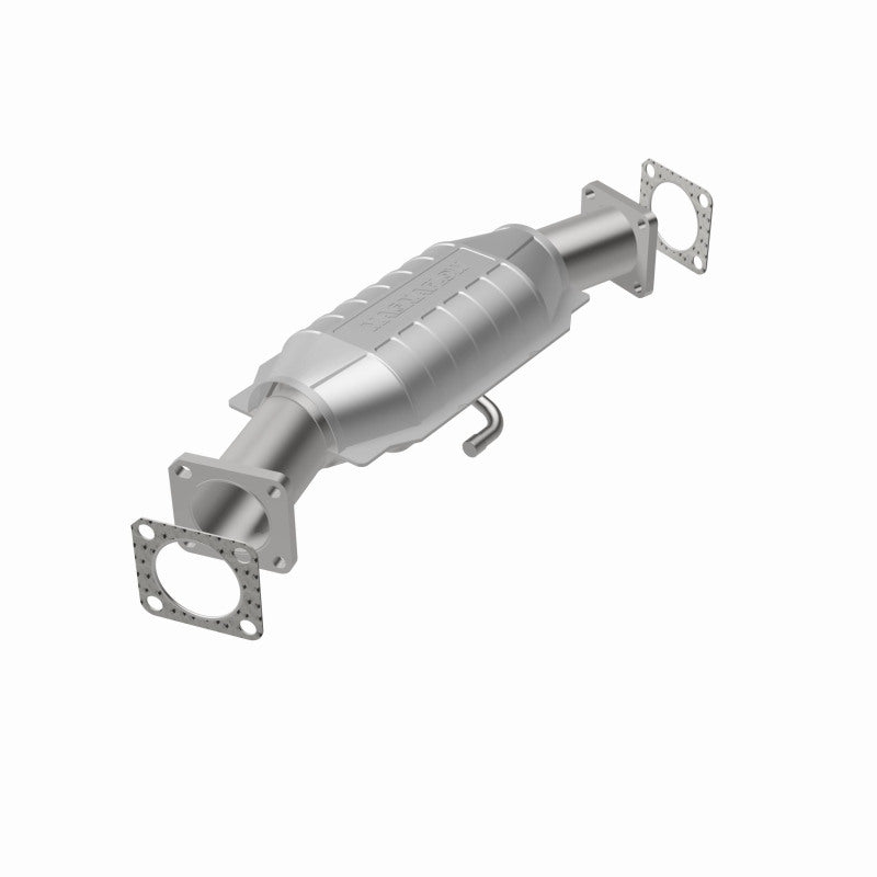 MagnaFlow Chevrolet Standard Grade Federal / EPA Compliant Direct-Fit Catalytic Converter 93426 360 Degree Image Set