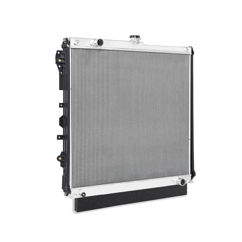 Mishimoto 2007+ Toyota Tundra 4.6/4.7/5.7L Performance Aluminum Radiator MMRAD-TUN-07 MMRAD-TUN-07 User 3