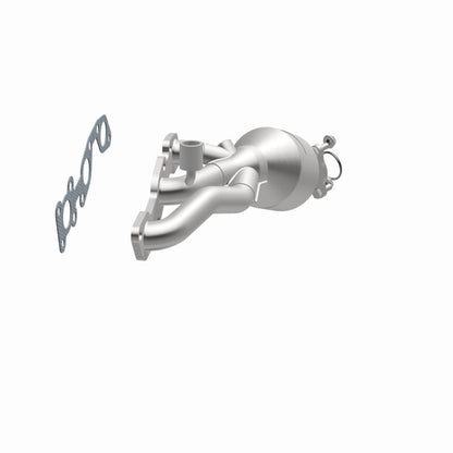 MagnaFlow Nissan HM Grade Federal / EPA Compliant Manifold Catalytic Converter 24380 360 Degree Image Set