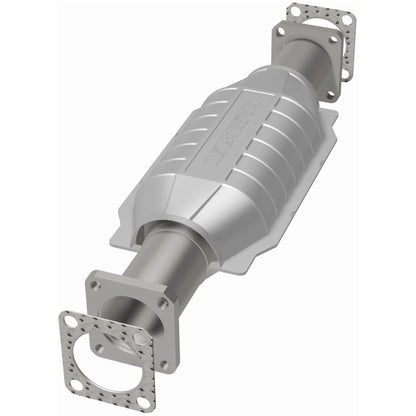 MagnaFlow Isuzu California Grade CARB Compliant Direct-Fit Catalytic Converter 3391657 Photo - out of package