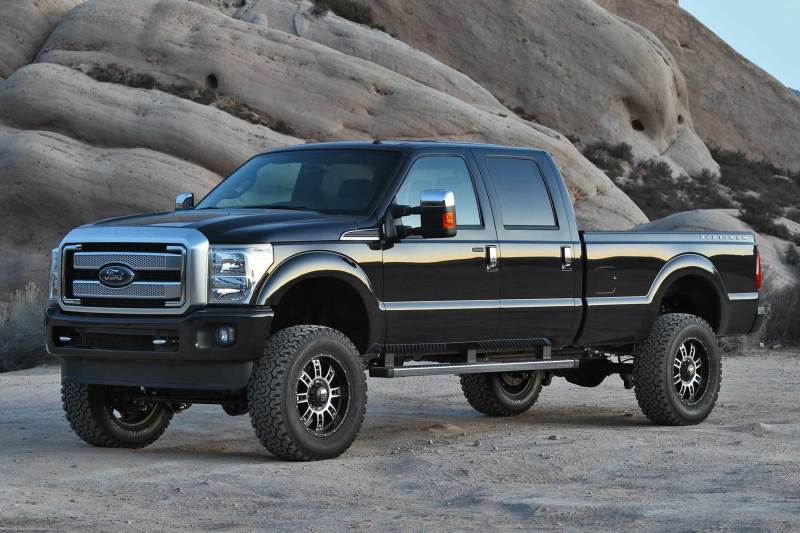 Fabtech Suspension Lift Kit K2146DL Photo - lifestyle view