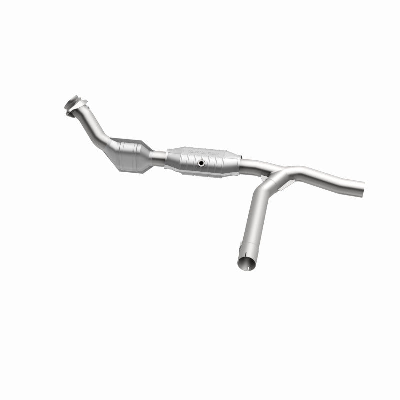 MagnaFlow Ford HM Grade Federal / EPA Compliant Direct-Fit Catalytic Converter 93153 360 Degree Image Set