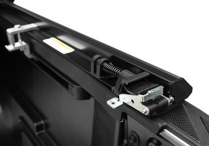 Truxedo TruXport 16-19 Toyota Tacoma 5' Bed 256001 Photo - Close Up